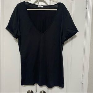Black Vneck XXL NWOT